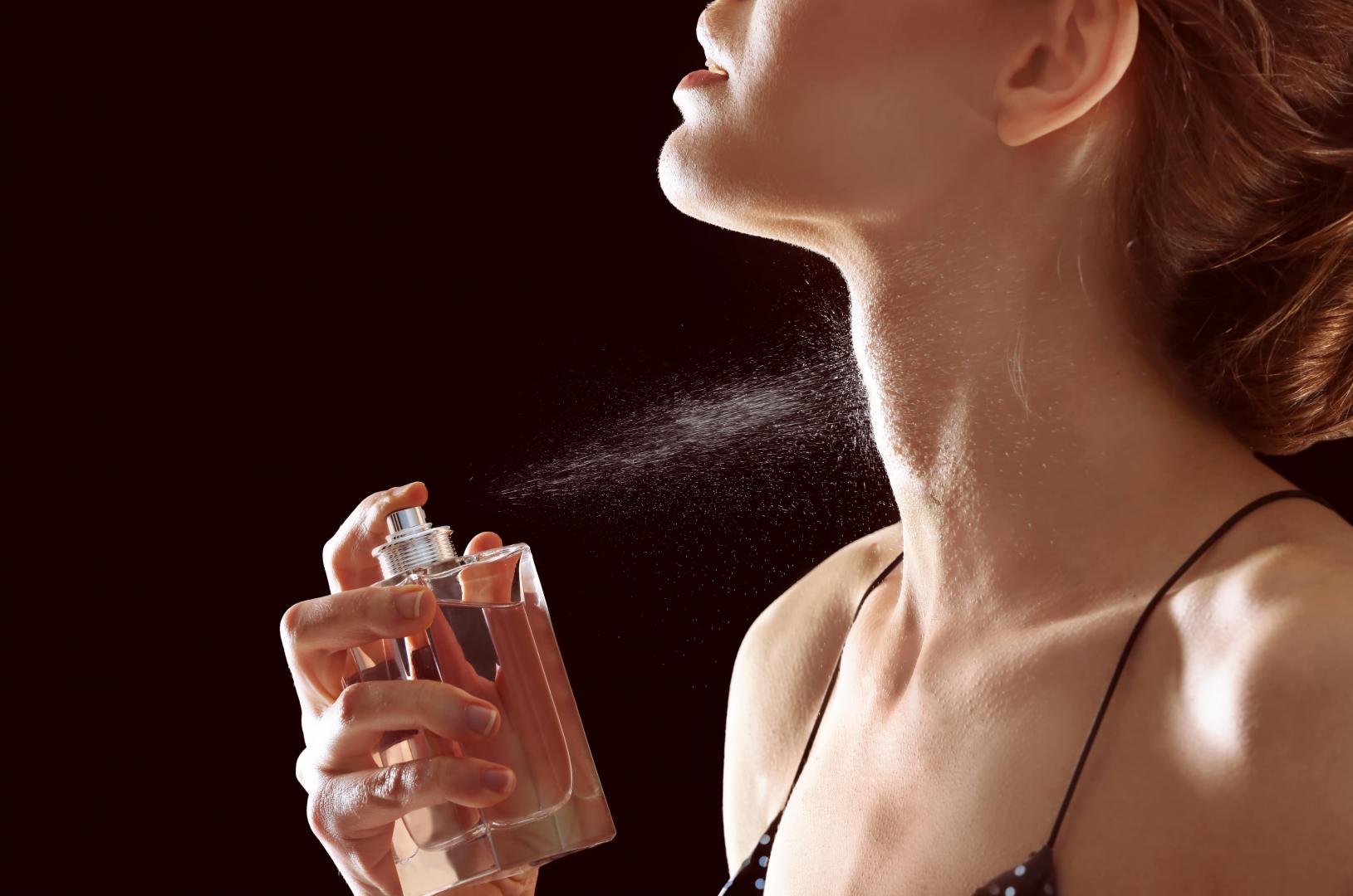 Zoniou perfume creators ανακοίνωση συνεργασίας πελάτη